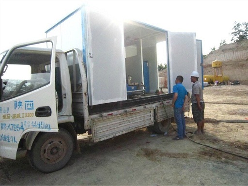 ������ѹ�豸