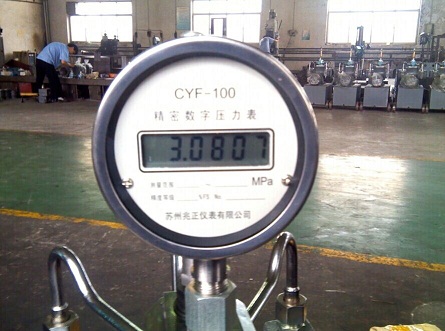 ��ӵ�ѹ����